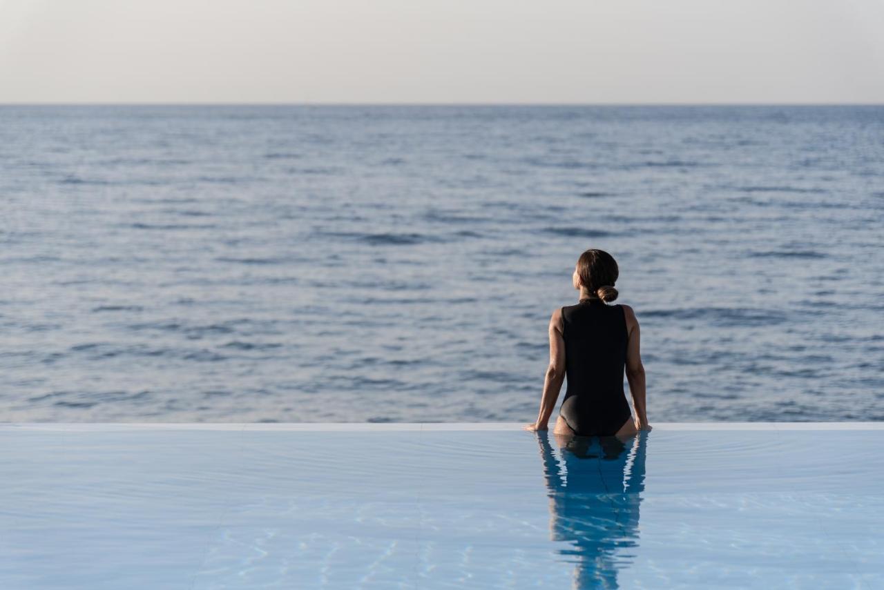 Hermes Grand Luxury Beachfront Villa & Spa, By Thinkvilla Skaleta Exteriér fotografie