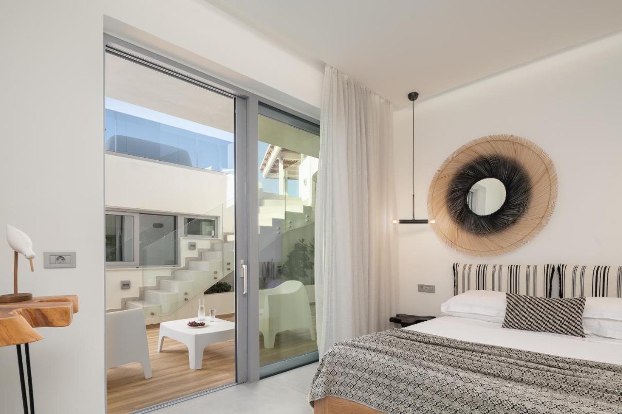 Hermes Grand Luxury Beachfront Villa & Spa, By Thinkvilla Skaleta Exteriér fotografie